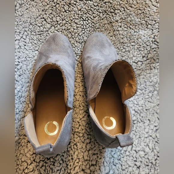 Journee Collection Mylee Women's Ankle Boots sz 9, Gray - Picture 6 of 6